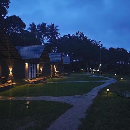 Bendheka - Cliff Front Cottages Coorg Gonikoppal Zewnętrze zdjęcie